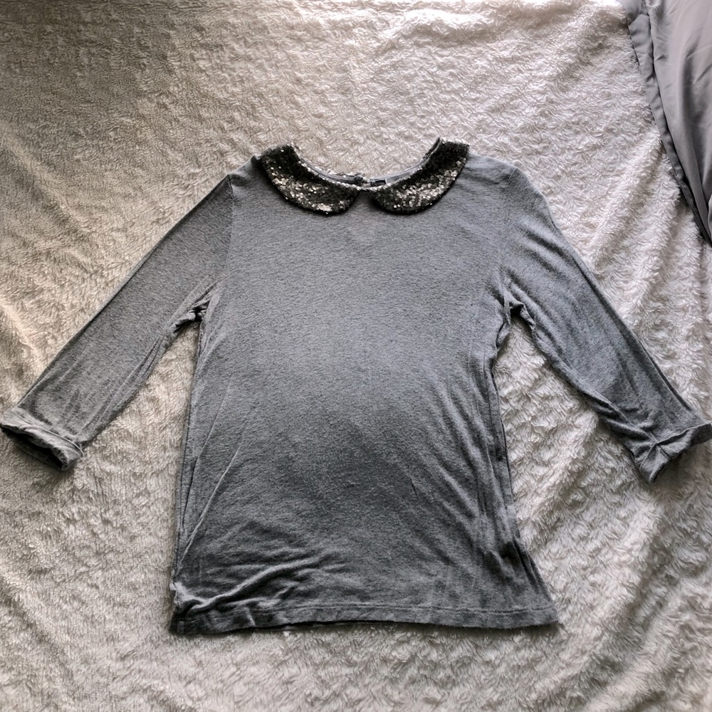 Delia’s Long Sleeve Gray Top Size Medium